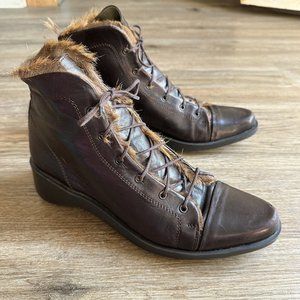 Robert Clergerie Brown Leather Lace Up Boots  Women’s Size 7.5 Fur Lined France